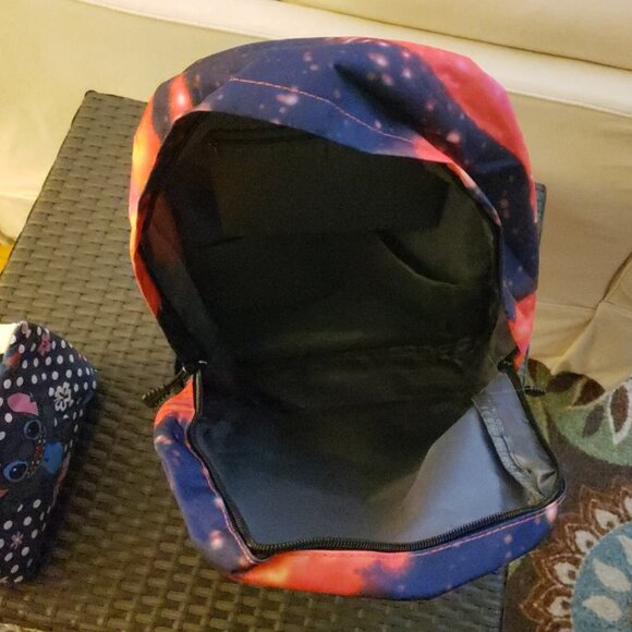 NWOT Disney Stitch backpack and lunchbox set - Picture 3 of 7